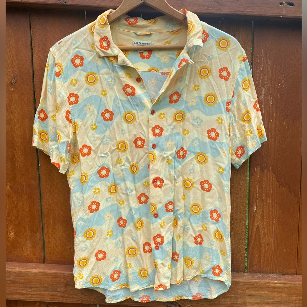 Earthbound Trading Vintage Floral Buttondown Blouse Flower Power